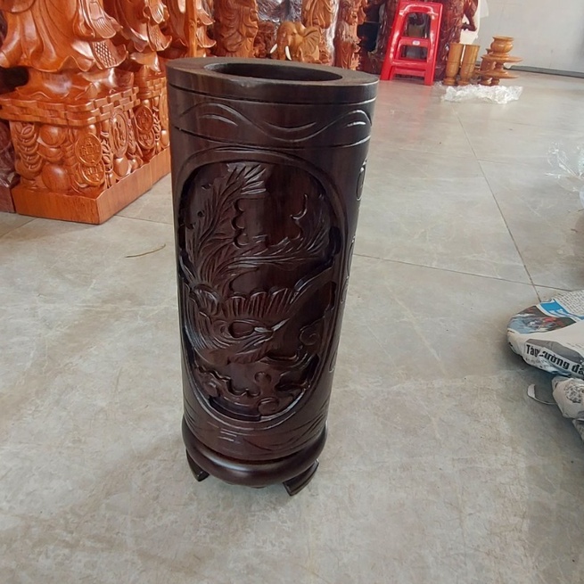 Ống đựng nhang gỗ mun nguyên khối chạm khắc hoạ tiết siêu dày cao 30cm