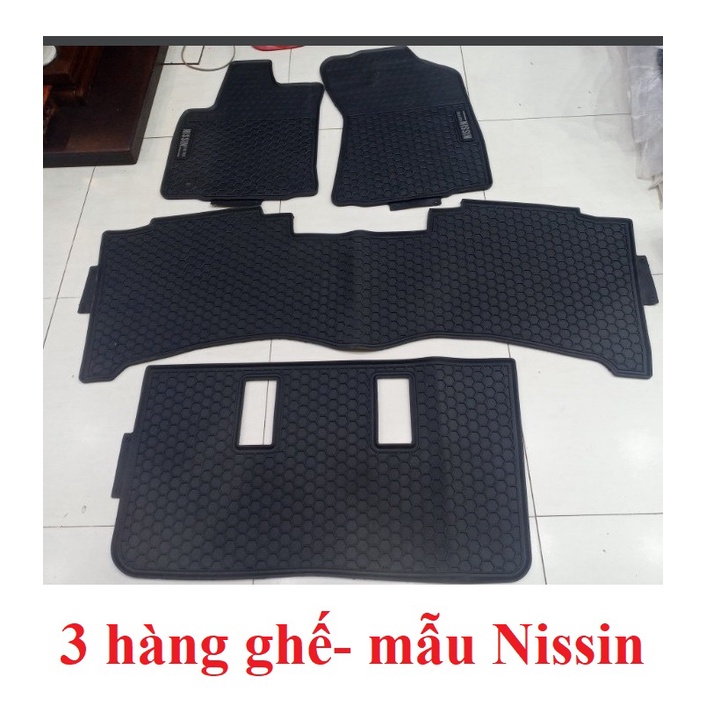 Thảm lót sàn cao su đúc xe Toyota INNOVA 2008- 2021,2022, 2023 cao cấp loại đúc dày theo xe, không mùi