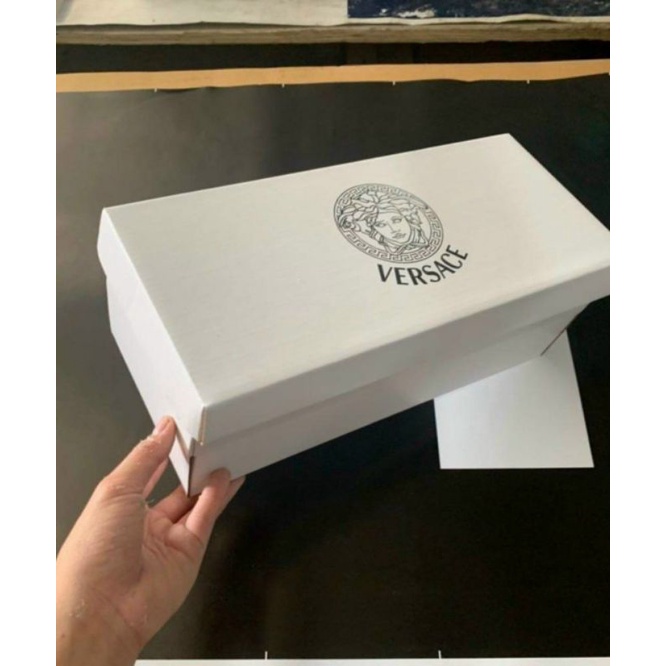 Hộp đựng giày dép túi xách nón