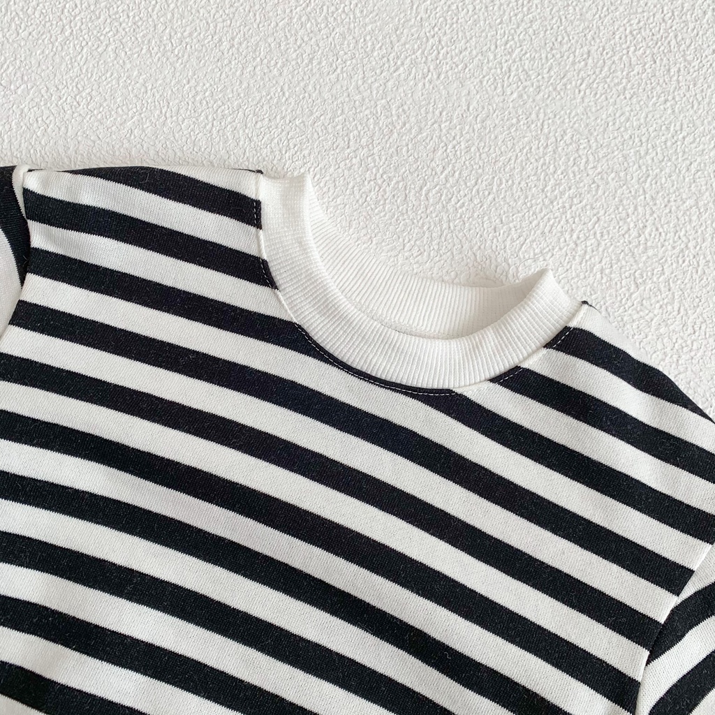 Áo Thun Tay Dài Họa Tiết Kẻ Sọc Thời Trang Mùa Thu Dễ Phối Đồ Cho Bé Trai Và Gái