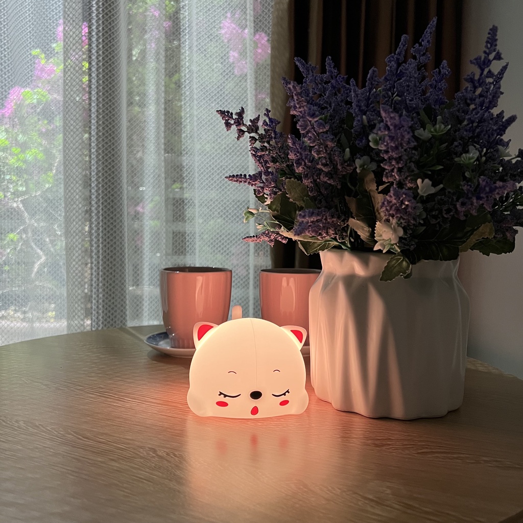 Đèn ngủ silicon trang trí phòng ngủ và phòng khách. có điều khiển từ xa thay đổi nhiều màu sắc hình con mèo cute cho bé
