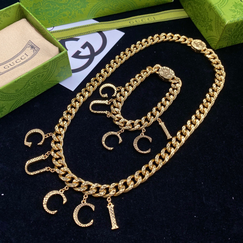 Vòng cổ / Vòng Tay Bảng Chữ Cái Thời Trang Gucci Phiên Bản Cùng Xu Hướng Thời Trang Mới Lạ Và Thanh Lịch