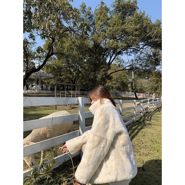 Áo khoác lông thỏ trần bông màu TRẮNG &amp; ĐEN  bản mới 2023 cổ rộng cực kỳ dày dặn cực kỳ mềm mịn