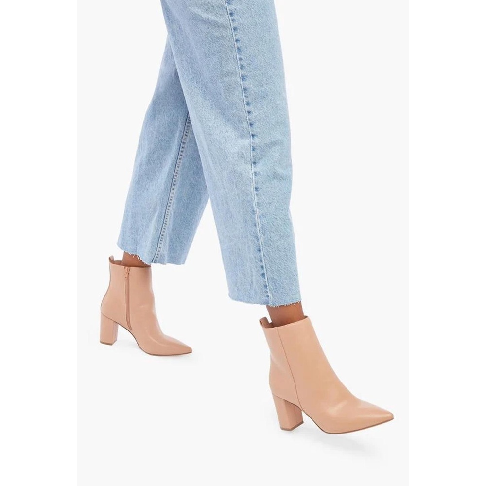 Boot xuất dư JustFab