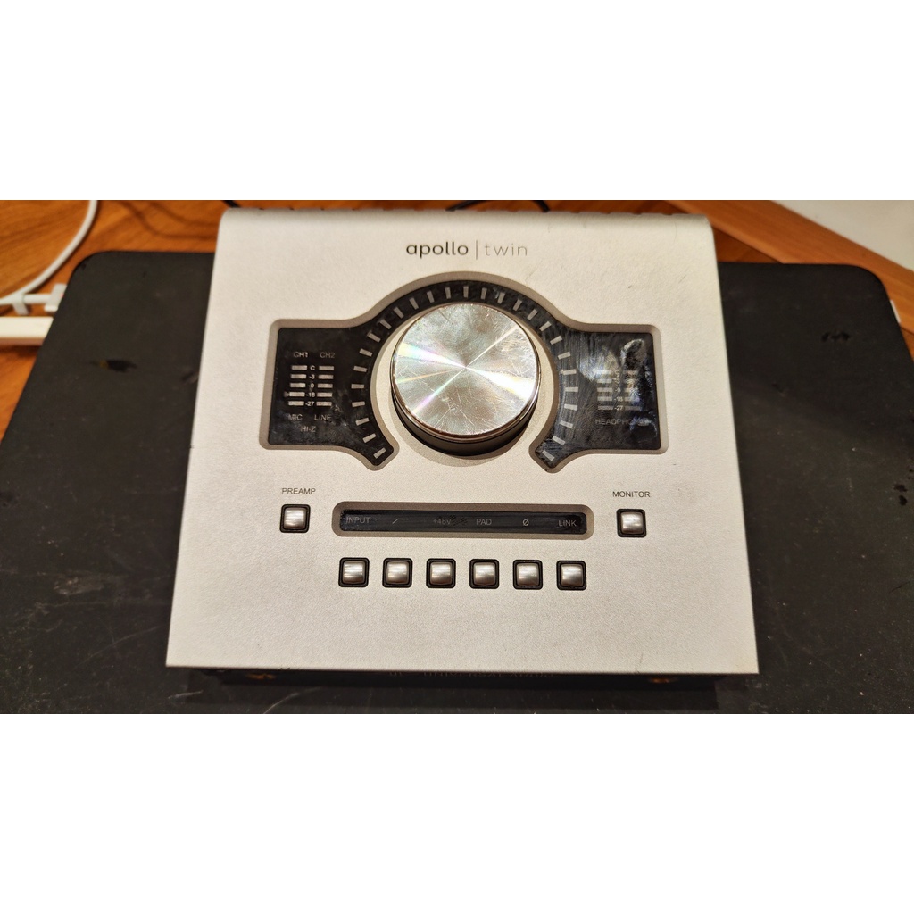 Card ghi âm Apollo Twin Thunderbolt 2 Solo Core kèm cáp TB2