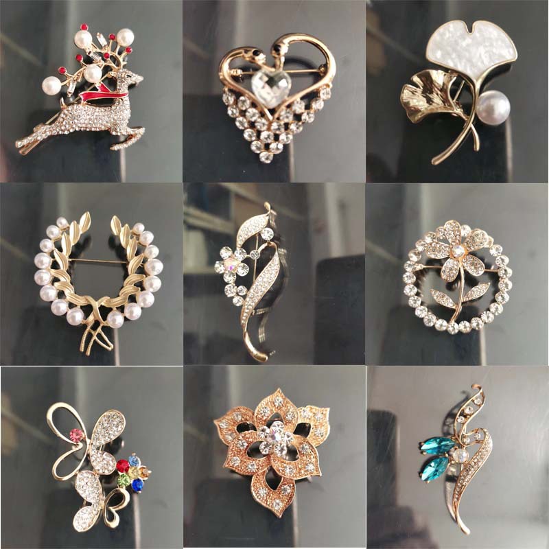 Trâm Cài Áo Hợp Kim Đính Đá Hình Hươu / Nàng Tiên Cá Phong Cách Mới Sáng Tạo Cho Nữ