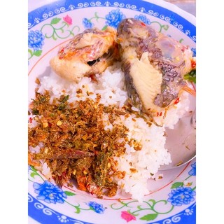 MUỐI CÁ LÁ É
