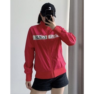 Áo khoác gió phom rộng