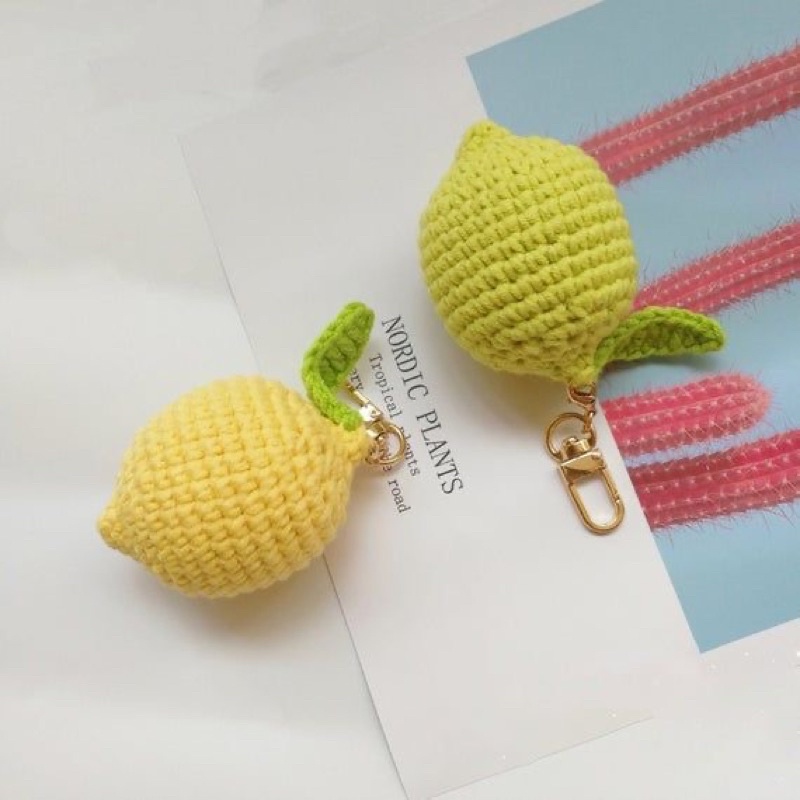 Móc khoá hình quả chanh bằng len