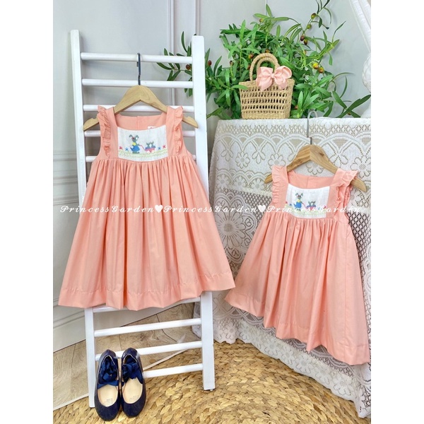 ĐẦM SMOCK THỎ ĐẨY XE