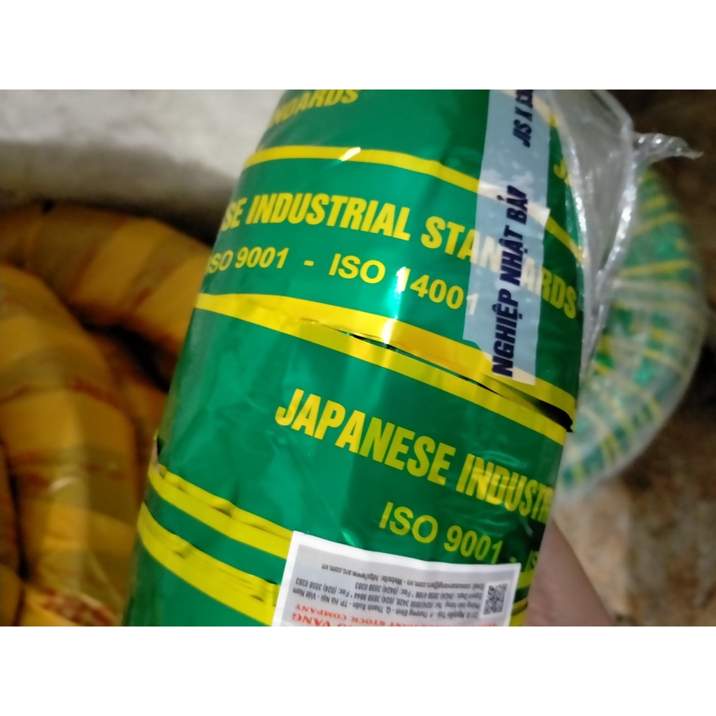 LỐP  XE MÁY ĐIỆN 100/90-10 KHÔNG SĂM SAO VÀNG