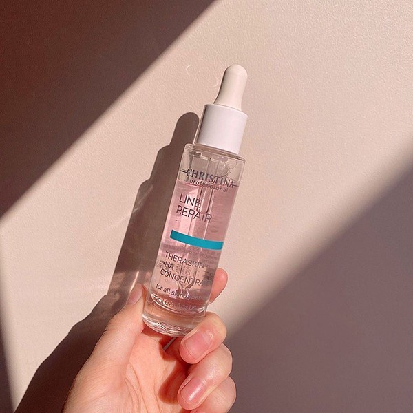 Serum cấp nước, trẻ hóa và phục hồi da Christina Line Repair Theraskin +HA 30ml
