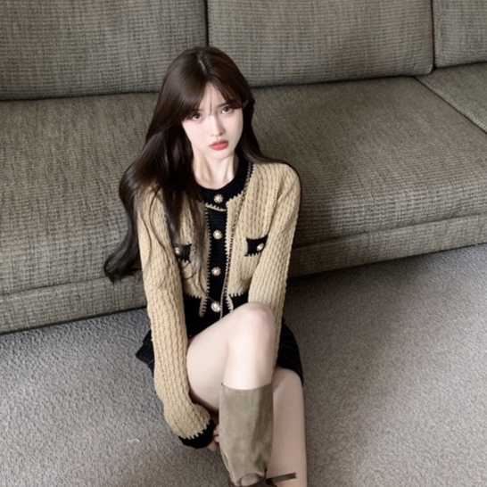 QADCOL Áo Khoác cardigan Dệt Kim Tay Dài Dáng Ngắn Phối Màu Tương Phản Thời Trang Hàn Quốc Cho Nữ