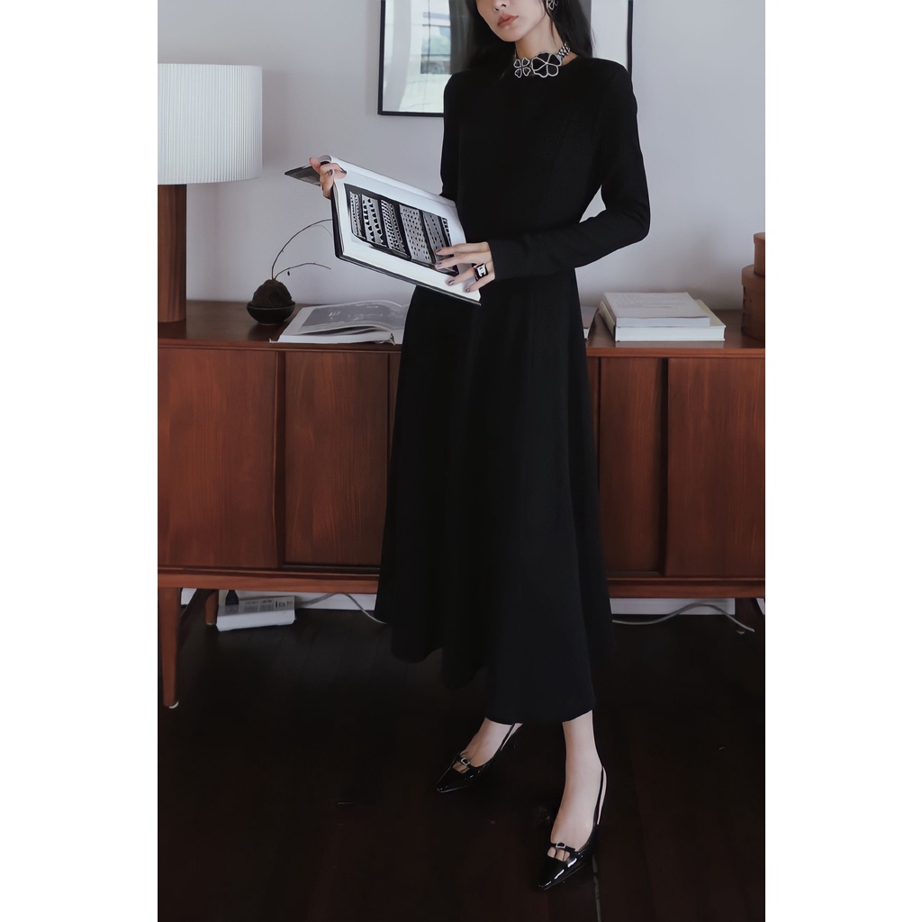 Váy Đôn Vai Dài Tay Ly Thân Xòe Đen Eclipse Clothing