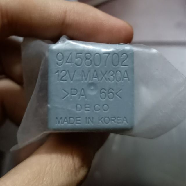 Rơ le cầu chì 30A GM 94580702