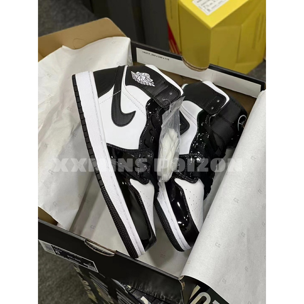 Giày Air Jordan 1 Mid “ Carbon Fiber”