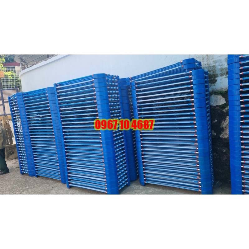 Giường lưới trẻ em mầm non Sọc Xanh Dương mới 100%, 2 Thanh đỡ lưng inox