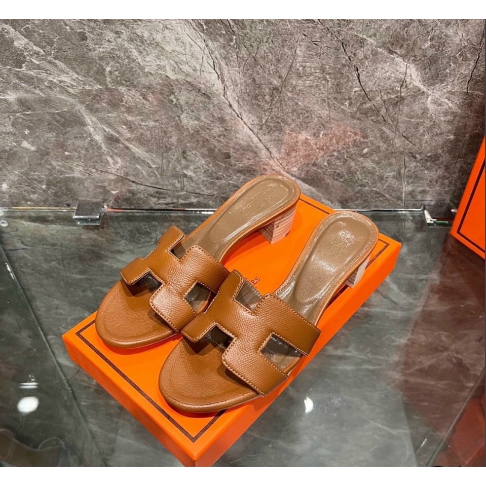 Dép Hesmes Loại 1 Quảng Châu Cao Cấp Full Box Tag Mác Màu Sắc Trung Tính Dễ Phối Đồ
