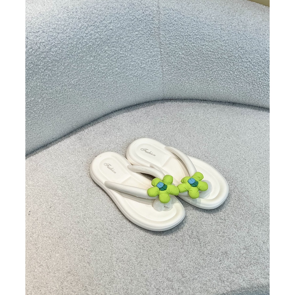 Dép xốp  gắn hoa nữ tính, duyên dáng - HN603