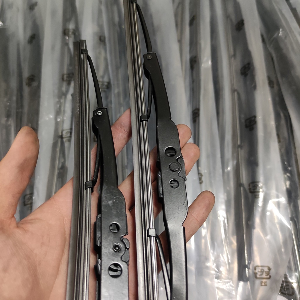 Gạt mưa ô tô xe Huynhdai Accent cần gạt kính khung xương sắt lưỡi silicon, gạt zin nguyên bản theo xe