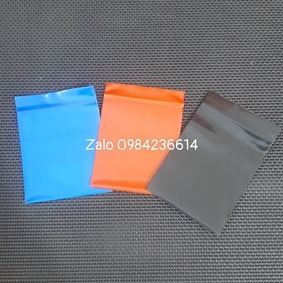 50 chiếc zip màu đen, đỏ hoặc xanh dương chọn size