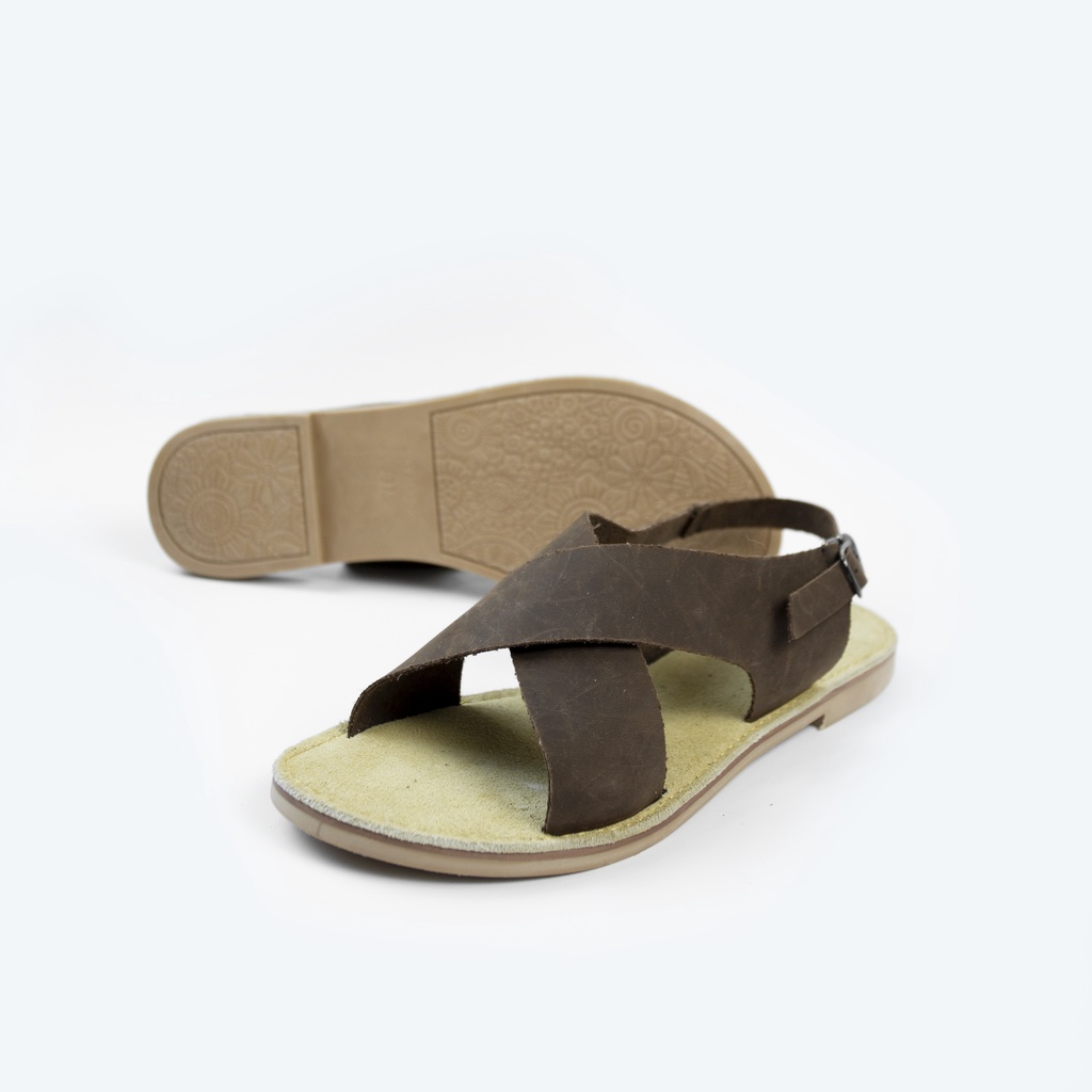 Giày Sandal cho nữ đi học Thời Trang biển Quai hậu Chéo Da Bò Sáp Cao Cấp Hishoo Có Bigsize D115