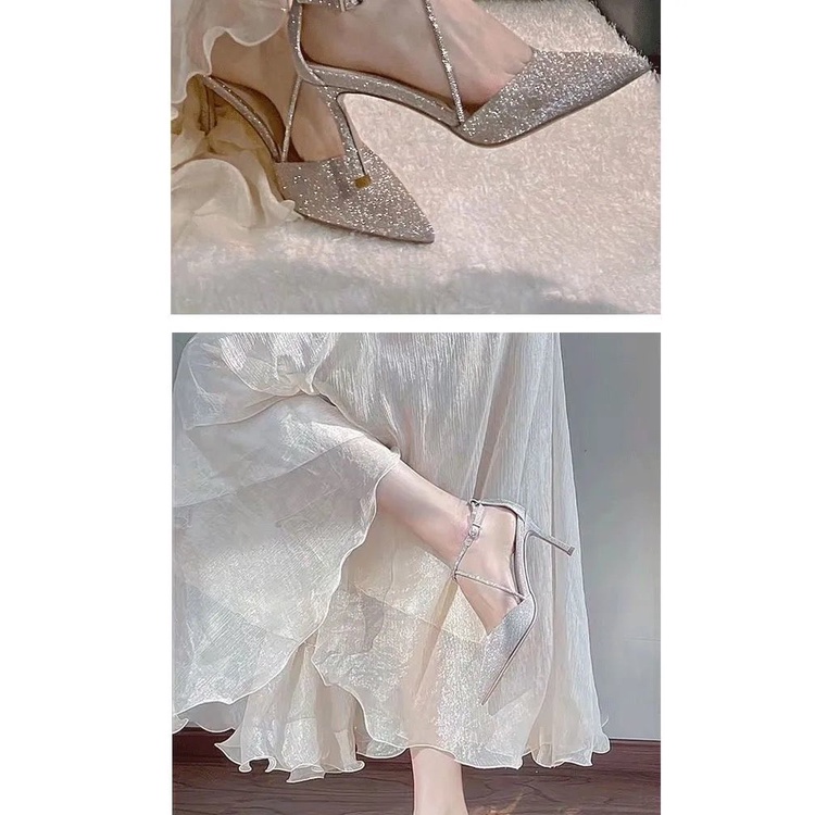 Giày Cao Gót Sandal Mùa Hè Có Khóa Cài Đính Đá Lấp Lánh Phong Cách Mới Cho Nữ