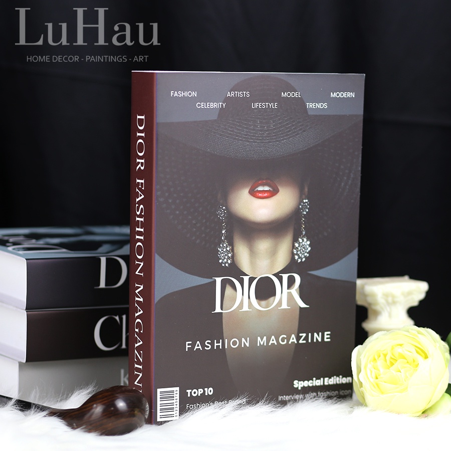 Sách mô hình giả và bìa tạp chí thời trang làm phụ kiện chụp ảnh decor nội thất