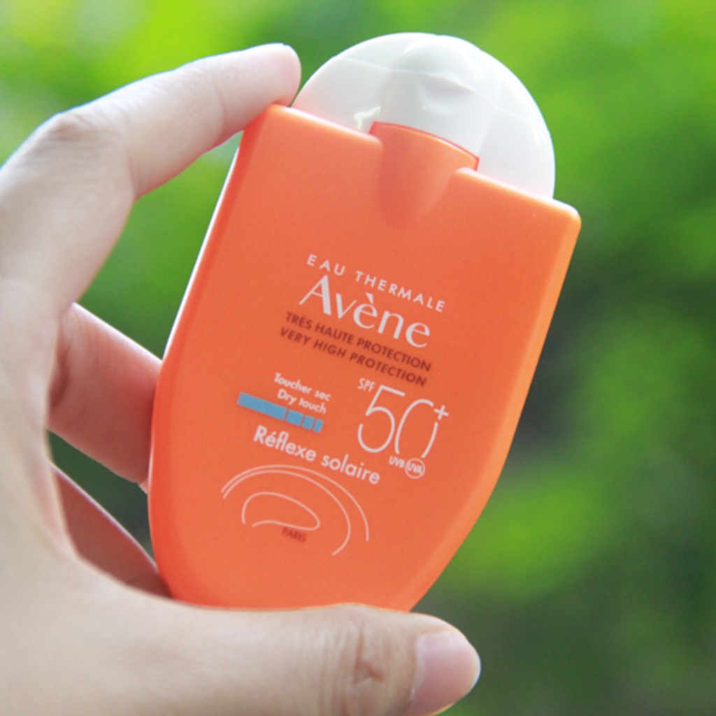 Kem chống nắng avene 100ml spf 50 dành cho dân chơi thể thao ngoài trời