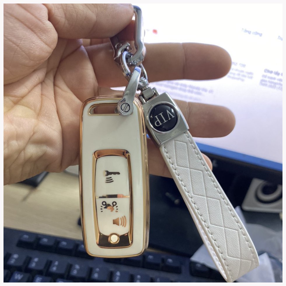 Bọc chìa khóa Airblade, Vision, Lead, Vario, WinnerX đời mới 2 nút bấm nhựa TPU kèm móc khóa thời trang