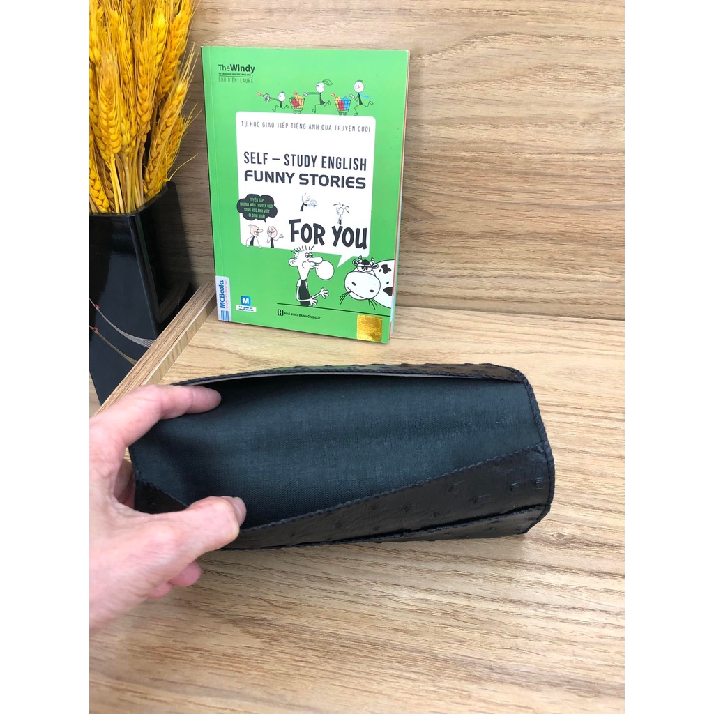 Ví dài mỏng da đà điểu, hàng đã qua sử dụng