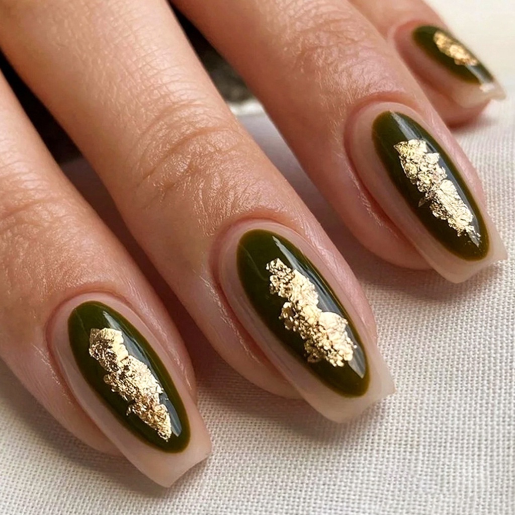 Set 12 Lá Vàng Siêu Mỏng Trang Trí Móng Tay Dễ Dán