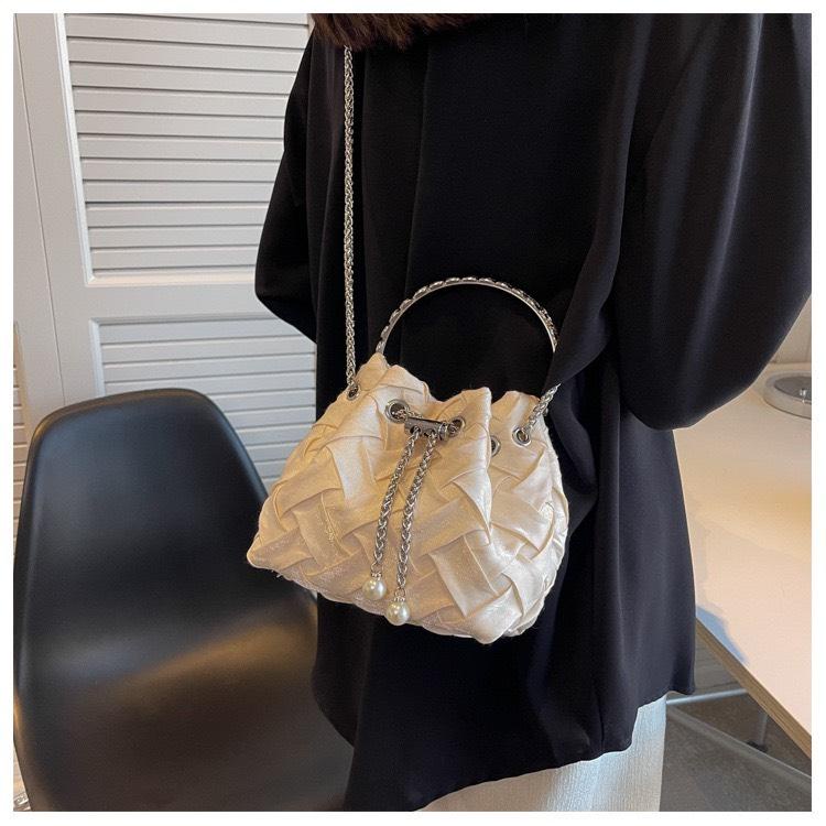 Túi Quai Rút Đính Đá hàng QC