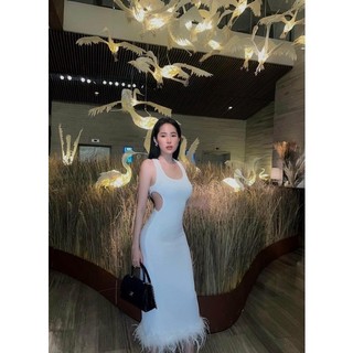 ( hết hàng ) Đầm body đan dây lưng phối lông vũ 🖤