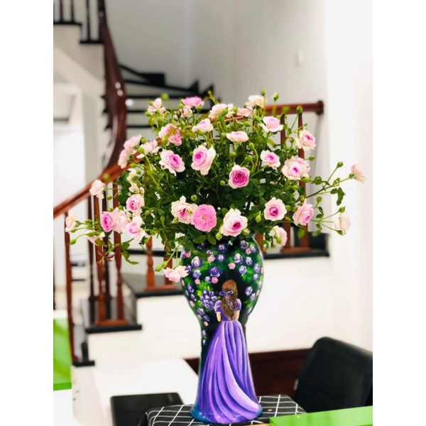 Bình hoa cô gái màu tím vẽ sơn 3d đẹp xuất sắc