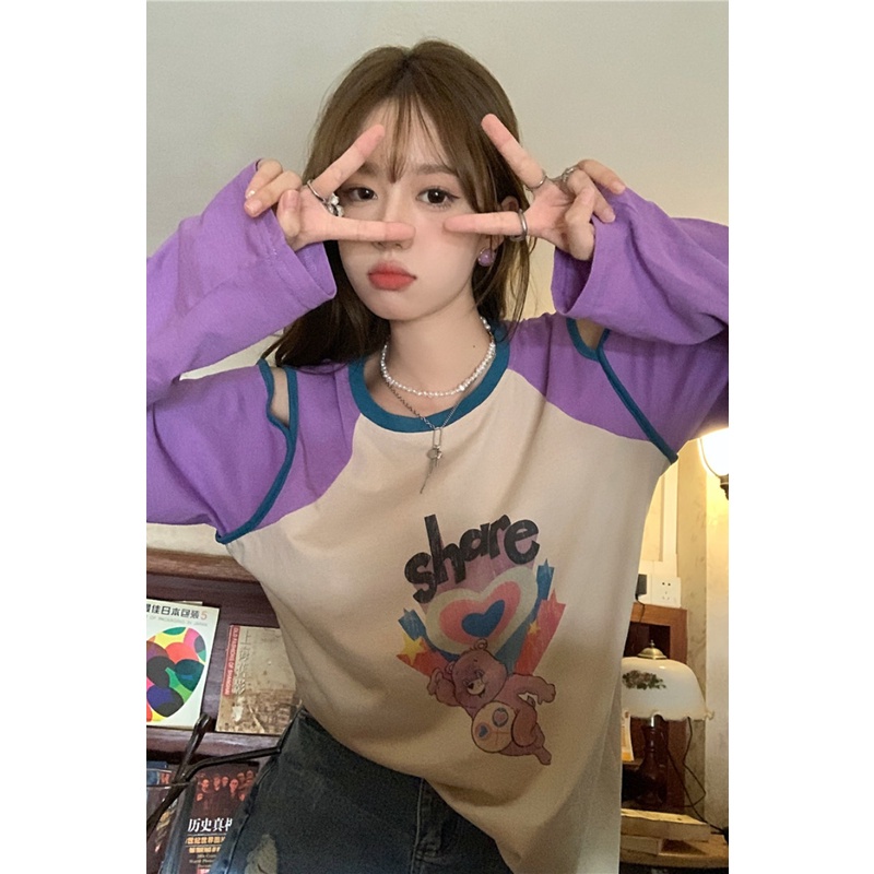 Áo thun mùa thu dài tay khoét hở vai phối viền 2 màu tay áo, style cá tính Hàn Quốc