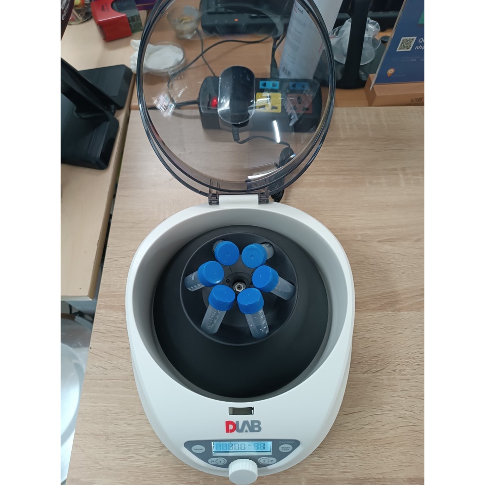 Máy ly tâm 6 vị trí