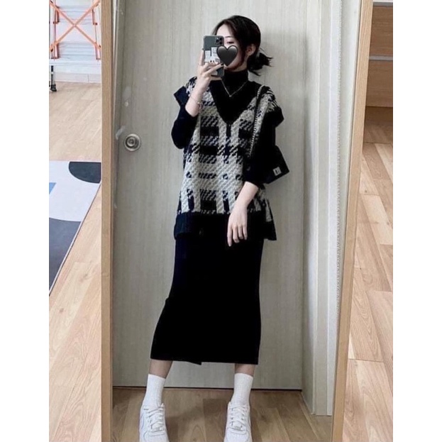 Chân váy len dáng dài xẻ tà