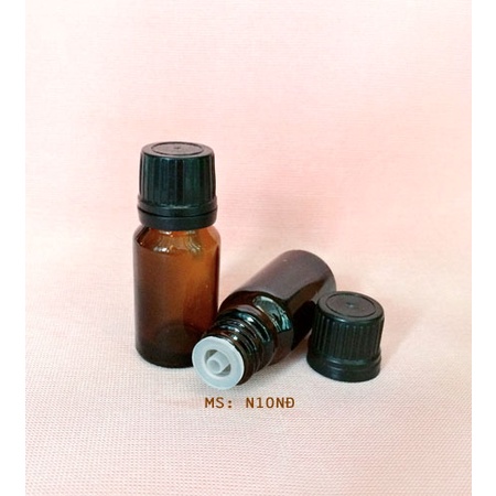 Chai thủy tinh chiết tinh dầu nhỏ giọt màu nâu và trắng trong, thân chai dày dặn, chắc chắn, dung tích 10ml