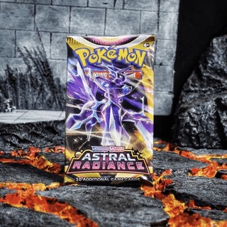 Một gói thẻ bài Pokemon TCG Sword and Shield Astral Radiance Booster Pack