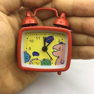Đồng hồ báo thức mặt vuông mini cute