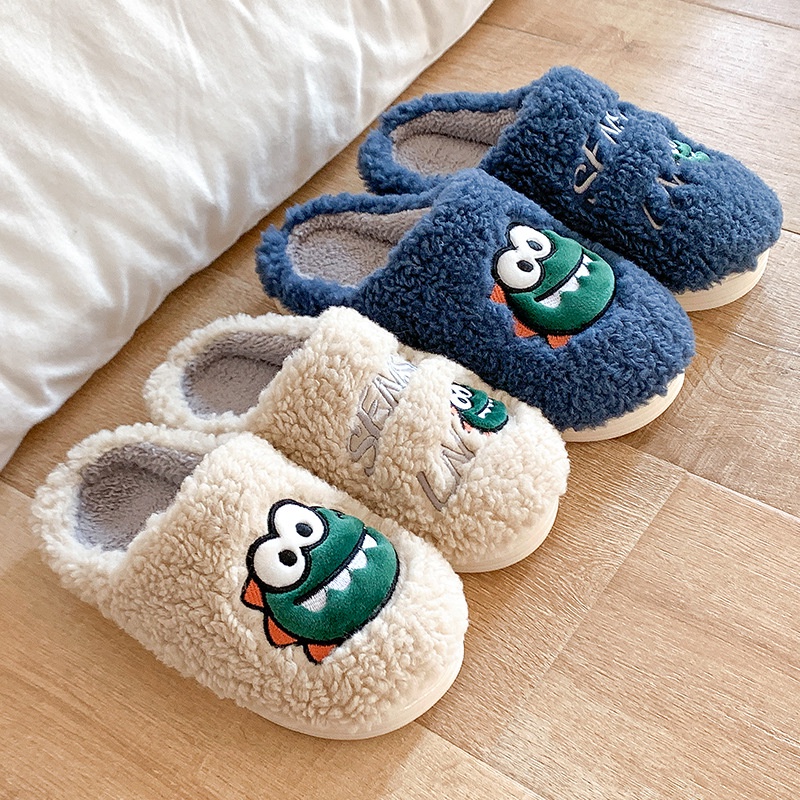 Dép Bông Đi Trong Nhà Đế Dày Bằng Vải Cotton Phối Lông Họa Tiết Stepping on Shit Dễ Thương Cho Cặp Đôi Da020