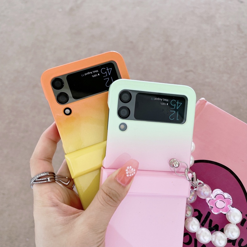 Ốp Điện Thoại Cứng Chống Va Đập Màu Gradient Bóng Có Mặt Dây Hình Gấu Và Hoa Cho Samsung Galaxy Z Flip 3 Z Flip 4
