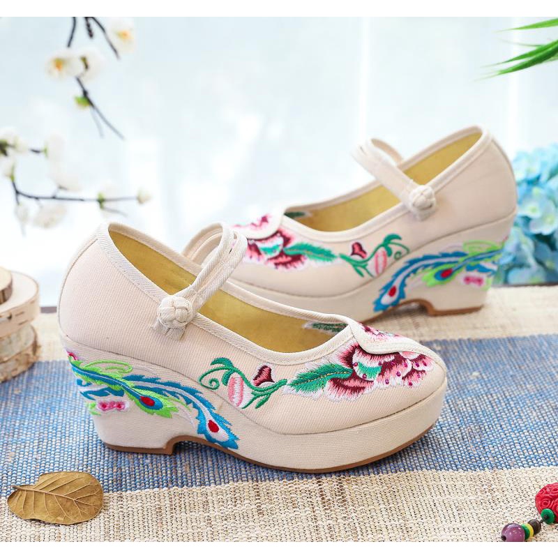 Set 2 Giày Cao Gót Thêu Họa Tiết Phong Cách Trung Hoa Cổ Điển Cho Cô Dâu A7