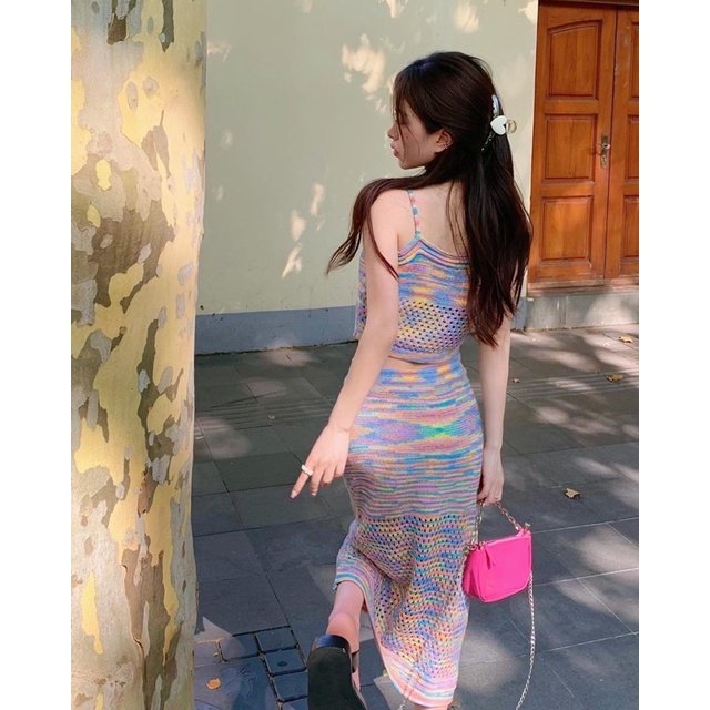 Set len áo dây, chân váy ôm body