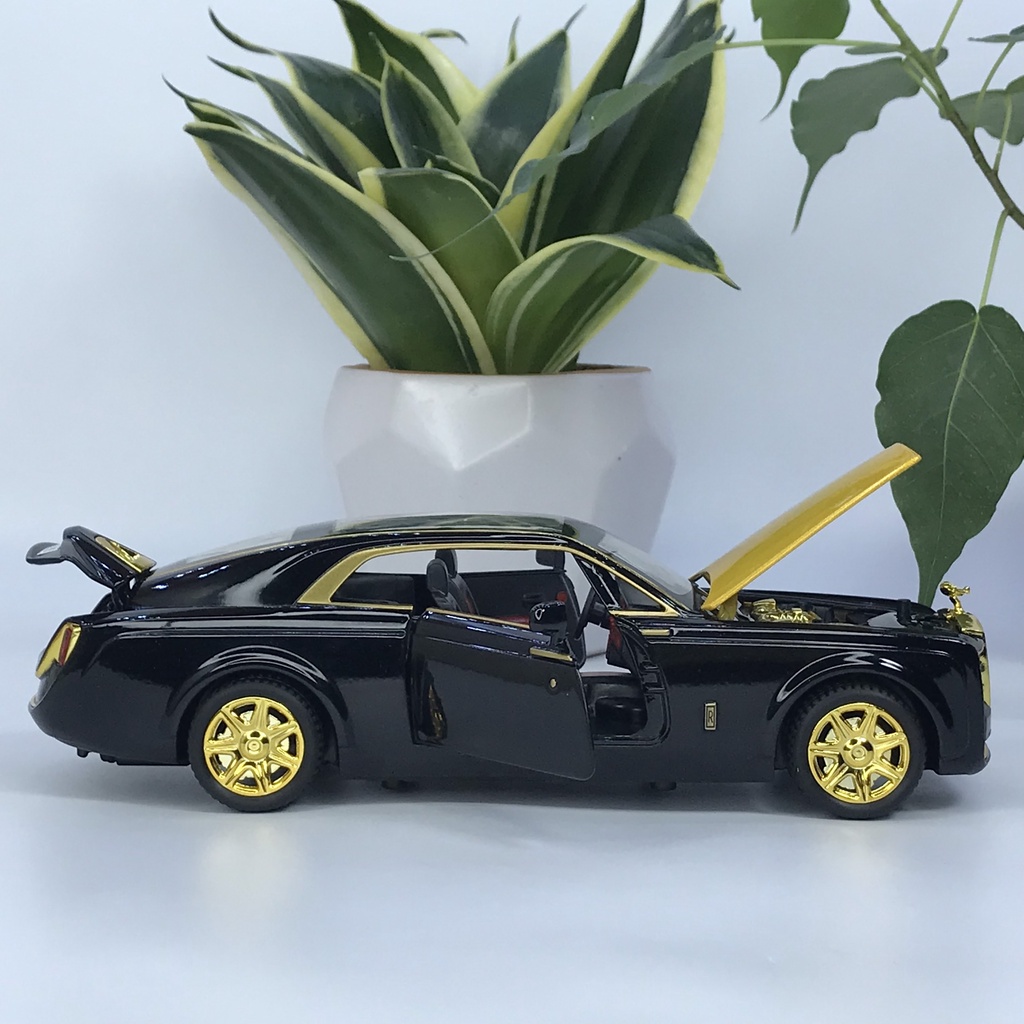 Mô hình xe ô tô Rolls Royce Sweptail tỷ lệ 1:24 bằng kim loại