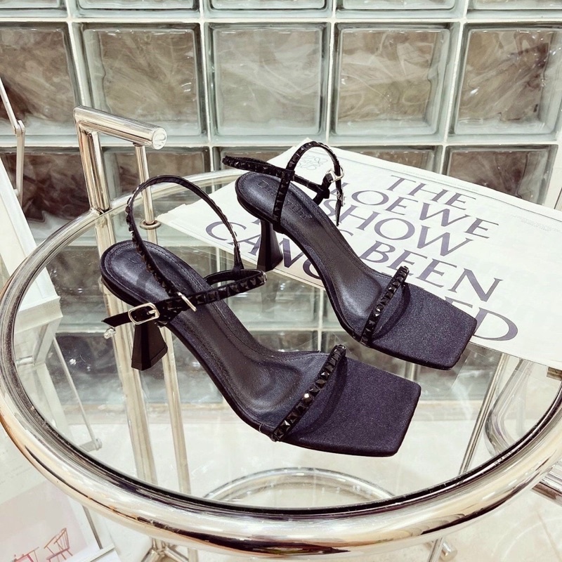 Sandal quai đá mảnh