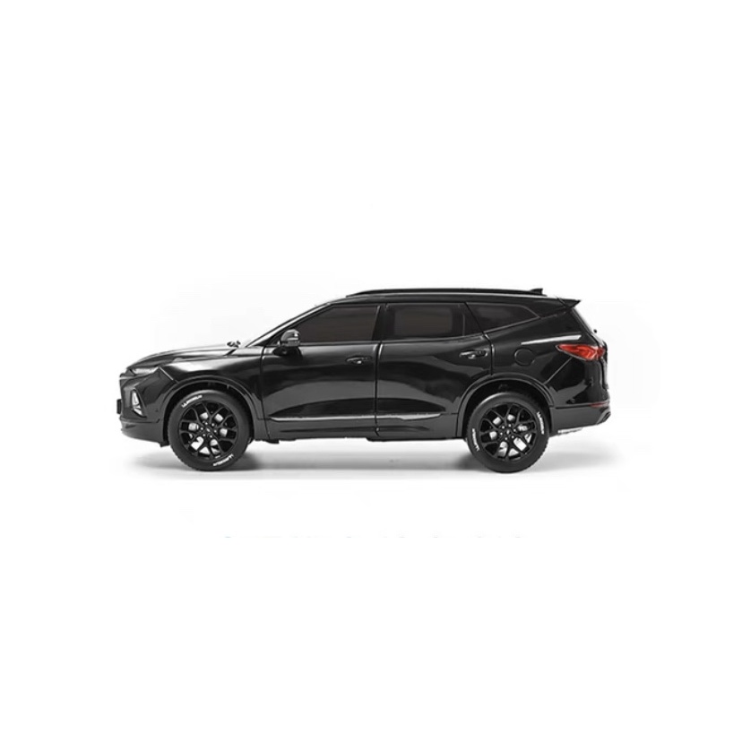 Mô hình xe SUV Chevrolet Blazer tỉ lệ 1:18
