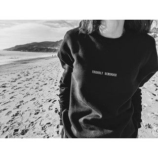 Sweater thêu they/them