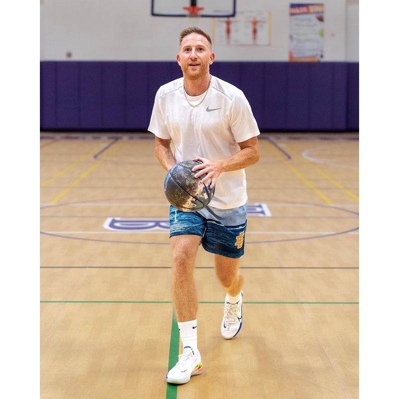 Eric Emanuel Quần Short Thể Thao Dài Đến Đầu Gối Phối Lưới Thoáng Khí Phong Cách Mới Cho Nam